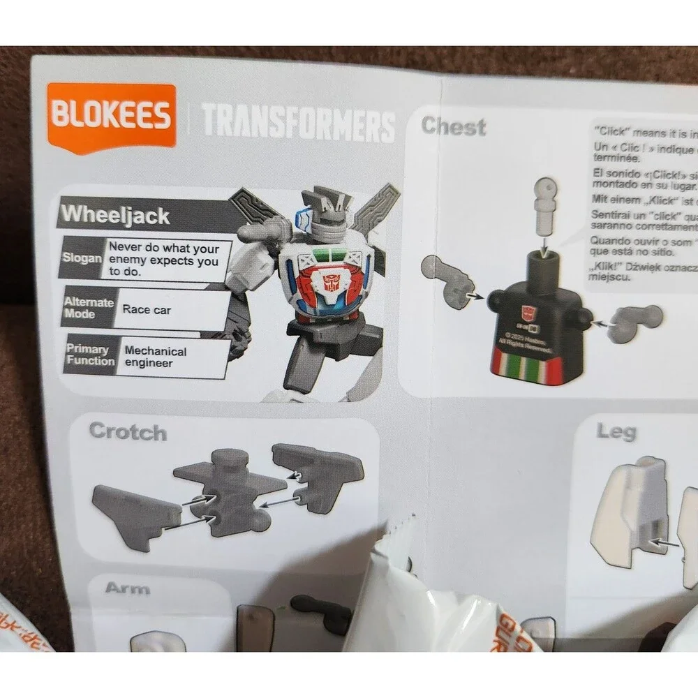 9 BLOKEES TRANSFORMERS GALAXY VERSION 06 8 Unassembled  1 Sunstreaker Assembled